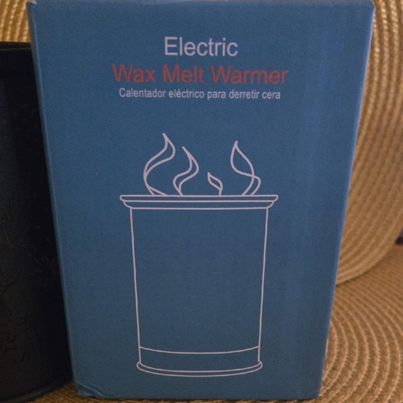 Elegant Black Electric Lantern with Hummingbird Design. 3 Pack Scented Wax Cubes - Picture 2 of 8